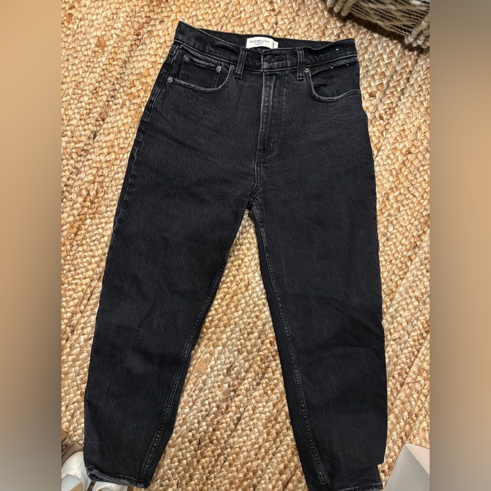 A&F 80s Mom Jean Sz 2S